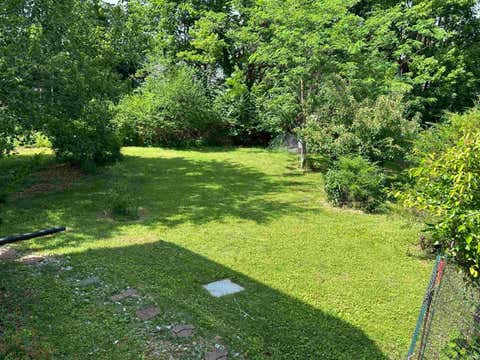 Tiny photo for 4313 E Chadwick Court, Bloomington, IN 47401 (MLS # 202606839)