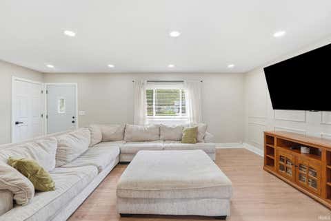 Tiny photo for 1408 W Boulevard, Kokomo, IN 46902 (MLS # 202634010)