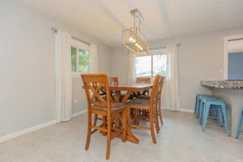 Tiny photo for 1803 W Midland Avenue, Princeton, IN 47670 (MLS # 202627711)
