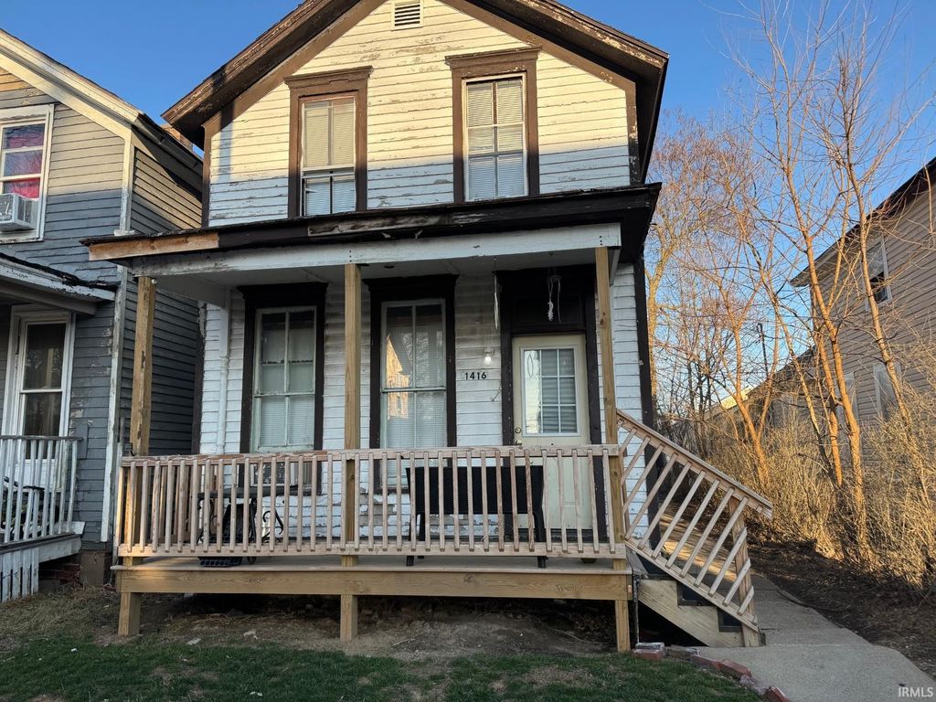 Photo of 1416 N Harrison Street, Fort Wayne, IN 46808 (MLS # 202607833)