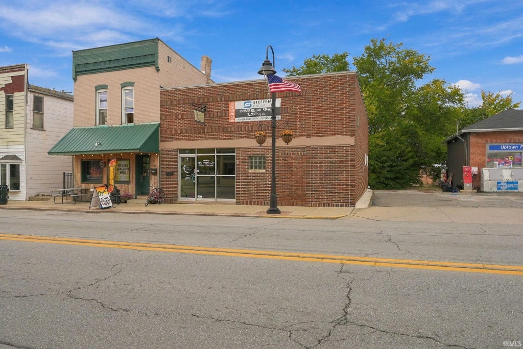 Photo of 110 S State Street, South Whitley, IN 46787 (MLS # 202642958)
