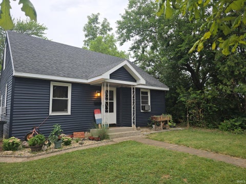 Photo of 327 N 12Th Street, Decatur, IN 46733 (MLS # 202634865)