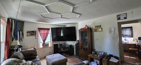 Tiny photo for 327 N 12Th Street, Decatur, IN 46733 (MLS # 202634865)