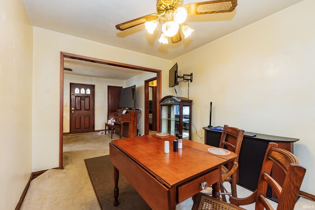 Photo of 2000 N Rosewood Avenue, Muncie, IN 47304 (MLS # 202606262)