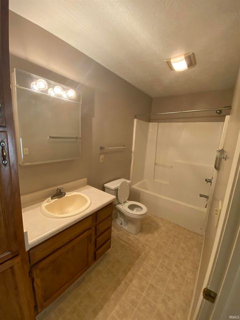 Tiny photo for 2814 Plaza Lane, Lafayette, IN 47909 (MLS # 202543703)