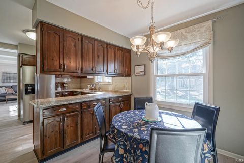 Tiny photo for 601 Old Farm Road, Lafayette, IN 47909 (MLS # 202605603)