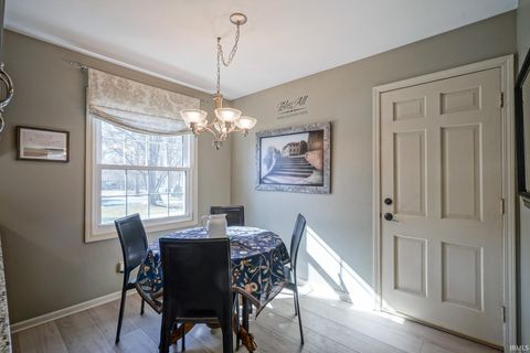 Tiny photo for 601 Old Farm Road, Lafayette, IN 47909 (MLS # 202605603)