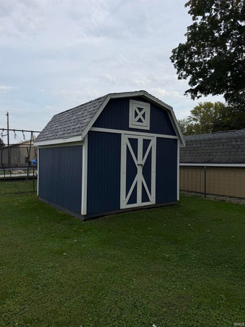 Tiny photo for 1052 N 400 W Road, Kokomo, IN 46901 (MLS # 202640774)