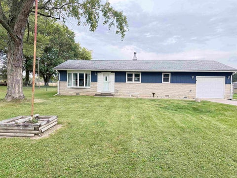 Photo of 1052 N 400 W Road, Kokomo, IN 46901 (MLS # 202640774)