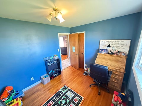 Tiny photo for 1052 N 400 W, Kokomo, IN 46901 (MLS # 202640774)