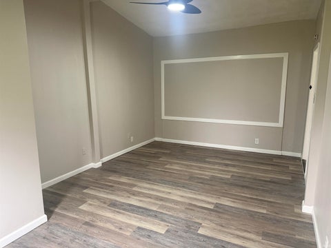 Tiny photo for 616 E Pine Street, Muncie, IN 47303 (MLS # 202640775)