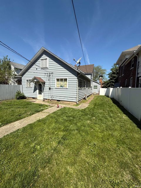 Tiny photo for 255 W. Main Street, Peru, IN 46970 (MLS # 202517032)