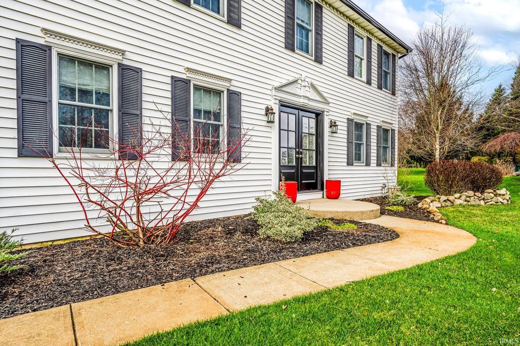 Photo of 51855 Deer Trail Court, Granger, IN 46530 (MLS # 202608981)