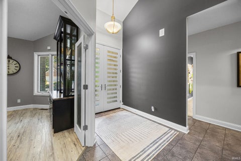 Tiny photo for 623 Bur Oak W Court, Lafayette, IN 47909 (MLS # 202625710)