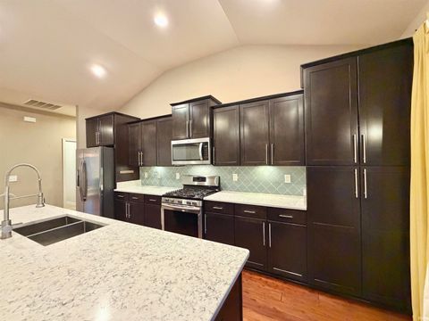 Tiny photo for 3043 Paradise Circle, Newburgh, IN 47630 (MLS # 202624476)