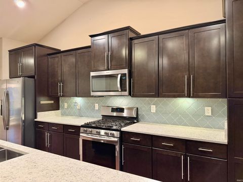 Tiny photo for 3043 Paradise Circle, Newburgh, IN 47630 (MLS # 202624476)