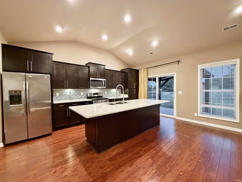 Tiny photo for 3043 Paradise Circle, Newburgh, IN 47630 (MLS # 202624476)
