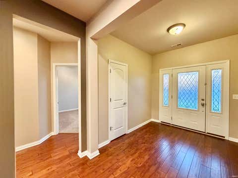 Tiny photo for 3043 Paradise Circle, Newburgh, IN 47630 (MLS # 202624476)