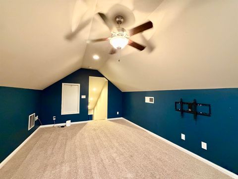 Tiny photo for 3043 Paradise Circle, Newburgh, IN 47630 (MLS # 202624476)