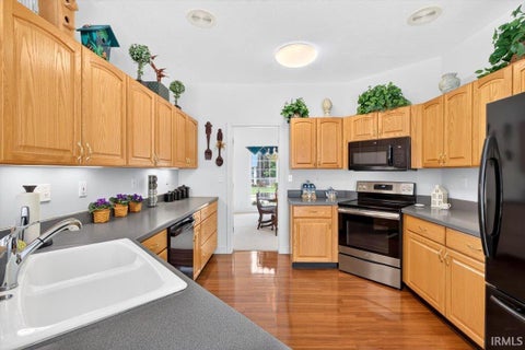 Tiny photo for 715 Bur Oak Court, Lafayette, IN 47909 (MLS # 202628873)