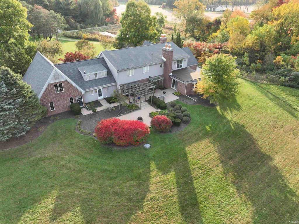 Photo of 68255 Lilac Road, Lakeville, IN 46536 (MLS # 202612217)