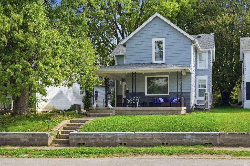 Photo of 940 S 14Th Street, New Castle, IN 47362 (MLS # 202641453)