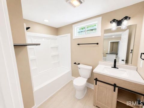Tiny photo for 911 N Courtland AVE, Kokomo, IN 46901 (MLS # 202619434)