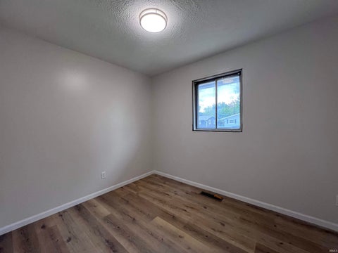 Tiny photo for 4913 ALGONQUIN Trail, Kokomo, IN 46902 (MLS # 202643066)