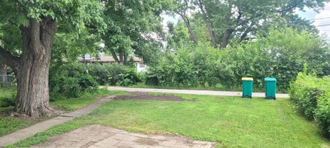 Tiny photo for 730 Jackson Street, Mishawaka, IN 46544 (MLS # 202627714)