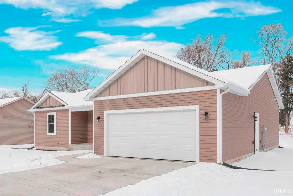 Photo of 30715 Mary Don Lane, Elkhart, IN 46517 (MLS # 202602599)