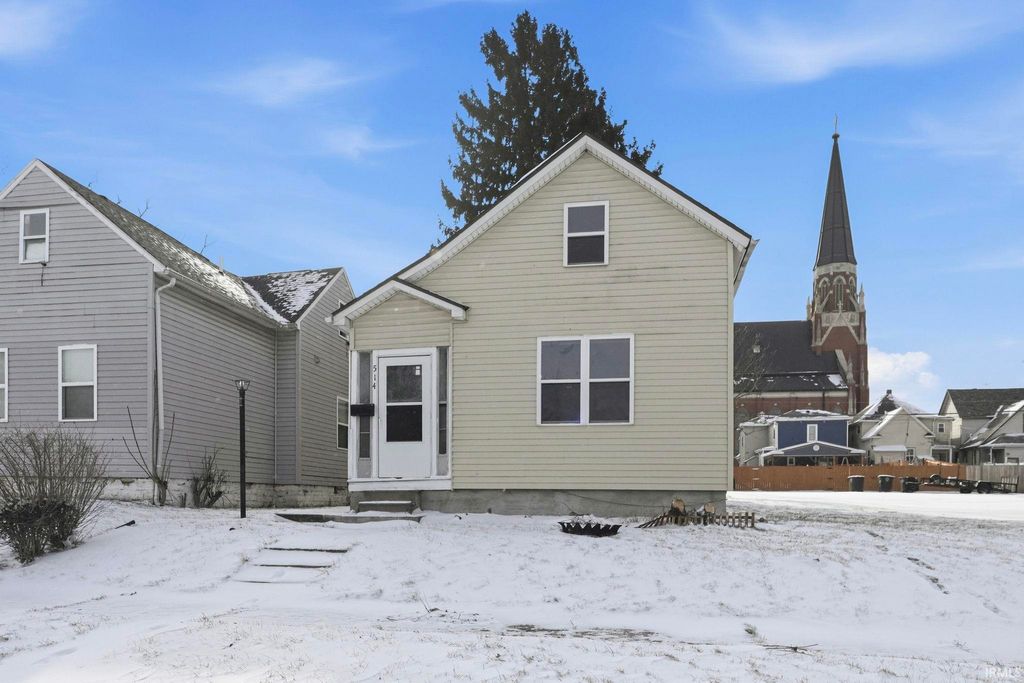 Photo of 514 Buchanan Street, Fort Wayne, IN 46803 (MLS # 202602572)