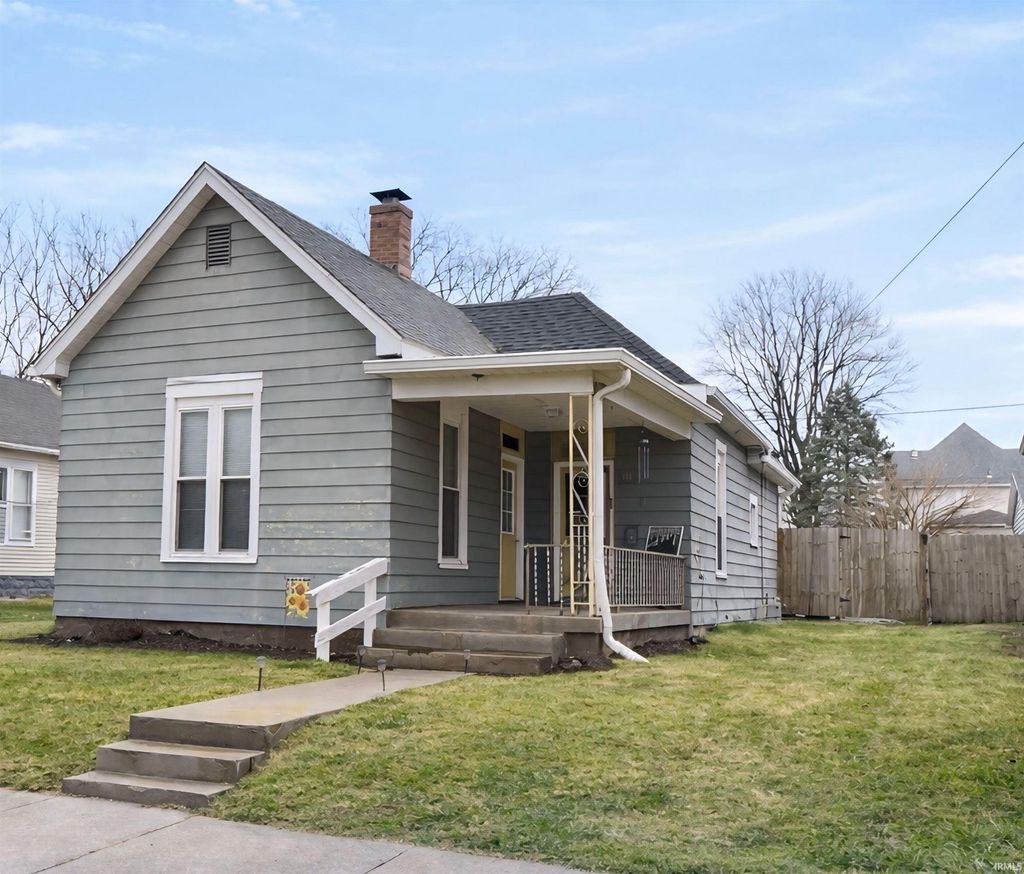 Photo of 614 N Hart Street, Princeton, IN 47670 (MLS # 202604717)
