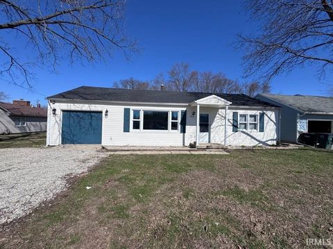 Photo of 1012 W Haines Avenue, Muncie, IN 47303 (MLS # 202608410)