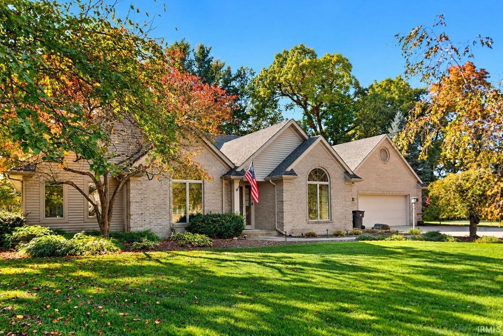 Photo of 21758 Hoosier Court, Bristol, IN 46507 (MLS # 202644136)