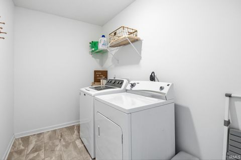 Tiny photo for 3278 Sand Walk Drive, Kokomo, IN 46902 (MLS # 202611308)