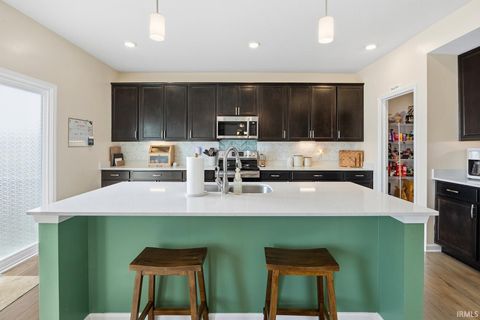 Tiny photo for 3278 Sand Walk Drive, Kokomo, IN 46902 (MLS # 202611308)