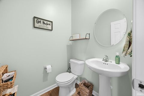 Tiny photo for 3278 Sand Walk Drive, Kokomo, IN 46902 (MLS # 202611308)