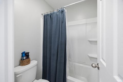 Tiny photo for 3278 Sand Walk Drive, Kokomo, IN 46902 (MLS # 202611308)