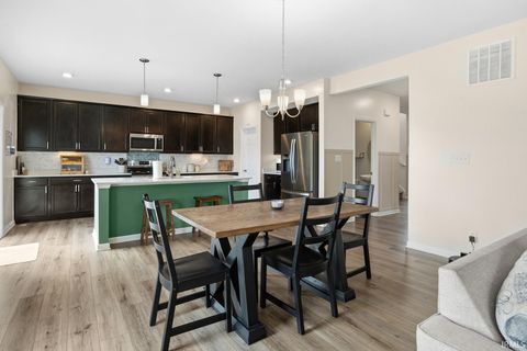 Tiny photo for 3278 Sand Walk Drive, Kokomo, IN 46902 (MLS # 202611308)