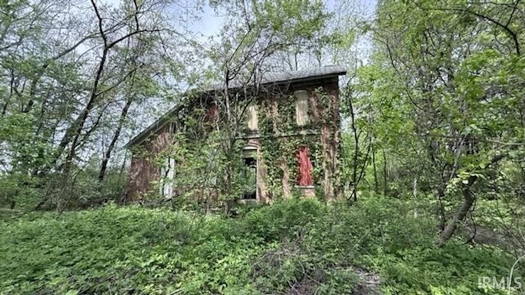 Photo of 7315 Wentworth Lane, Lafayette, IN 47905 (MLS # 202616757)
