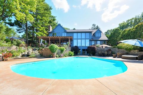 Photo of 769 River Pointe Place, Mishawaka, IN 46544 (MLS # 202538942)