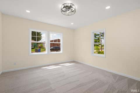 Tiny photo for 1232 N UNION Street, Kokomo, IN 46901 (MLS # 202631595)