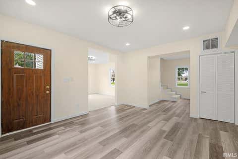 Tiny photo for 1232 N UNION Street, Kokomo, IN 46901 (MLS # 202631595)