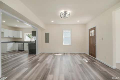 Tiny photo for 1232 N UNION Street, Kokomo, IN 46901 (MLS # 202631595)
