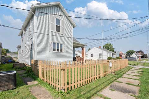Tiny photo for 6 N Benton Street, Peru, IN 46970 (MLS # 202630742)