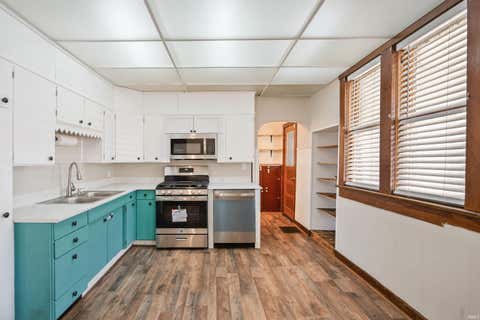Tiny photo for 6 N Benton Street, Peru, IN 46970 (MLS # 202630742)