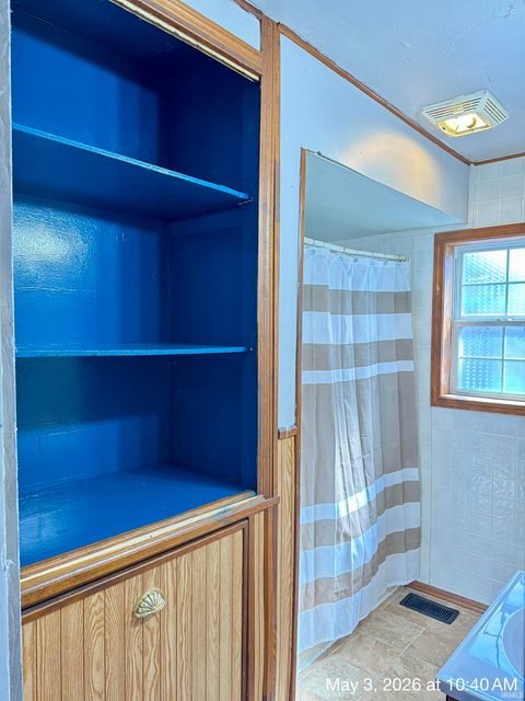 Tiny photo for 1410 N Jay Street, Kokomo, IN 46901 (MLS # 202616435)