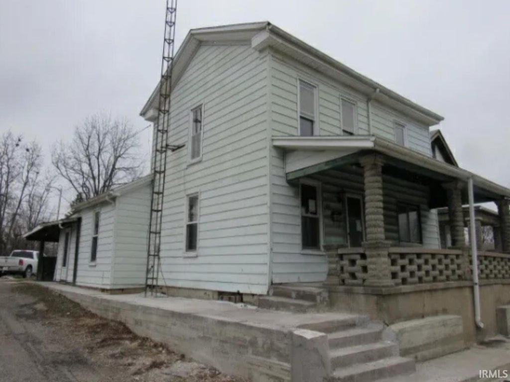Photo of 80 NW H Street, Richmond, IN 47374 (MLS # 202632477)