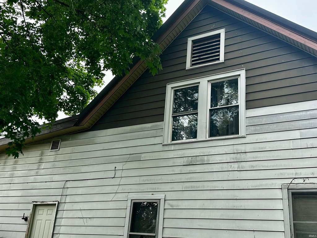 Photo of 691 W Hill Street, Wabash, IN 46992 (MLS # 202617480)