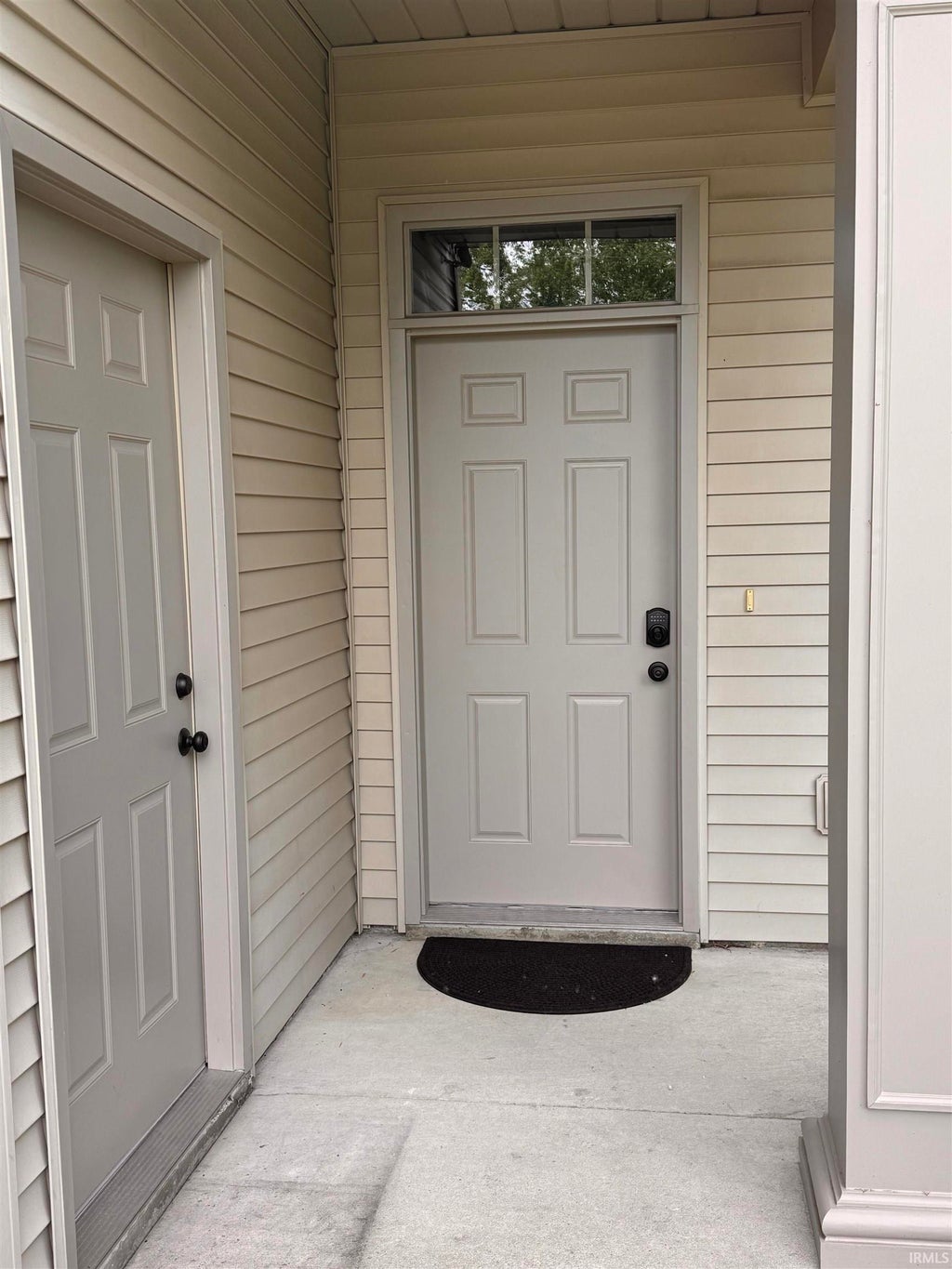 Photo of 5971 E George Street, Syracuse, IN 46567 (MLS # 202621313)